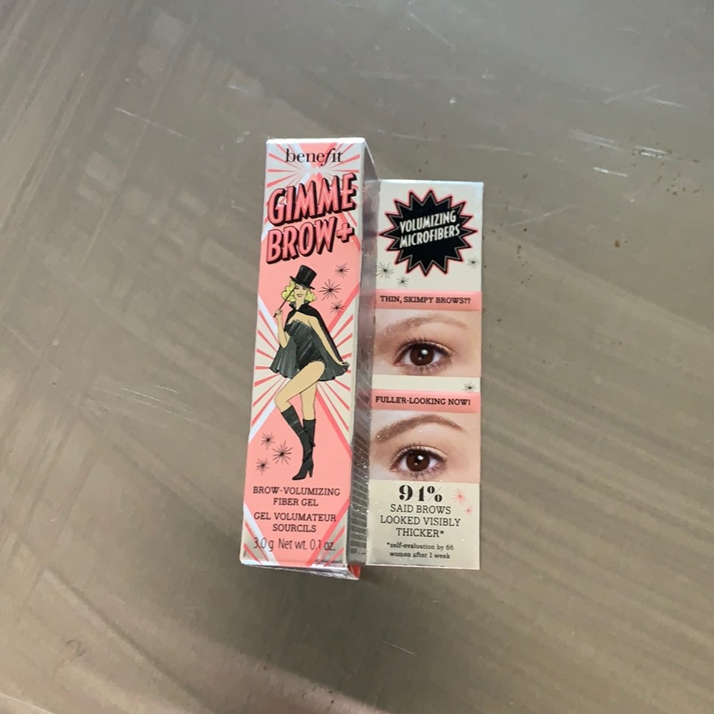 BRAND NEW unused unopened benefit gimme brow shade 3
